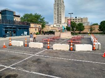 State Street Commons outdoor eating area
